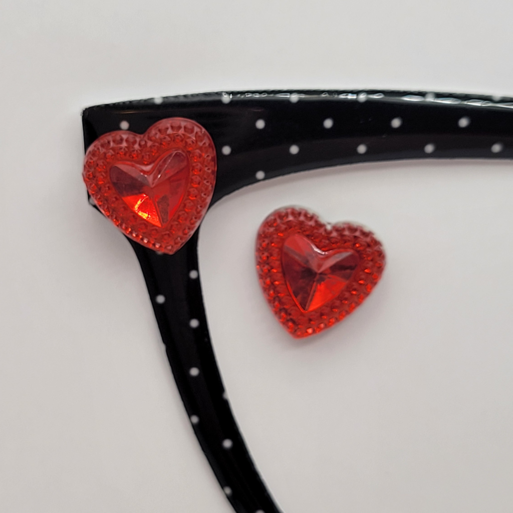 12 Red Hearts