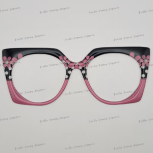 22 Zuri Betty